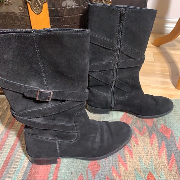 Lauren Ralph Lauren Suede leather  Shelby boots - Picture 2 of 10